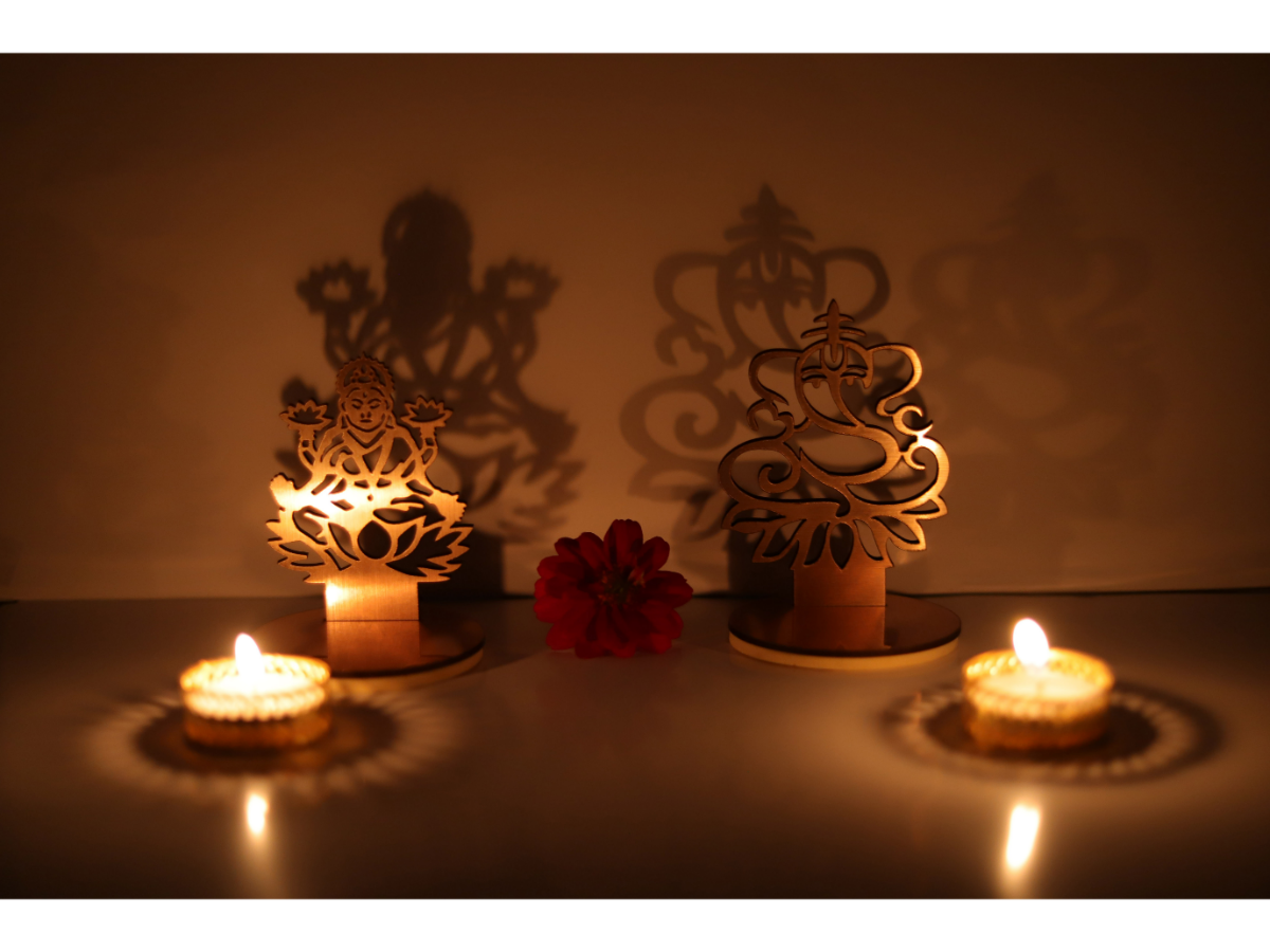 Laxmi Ganesha Shadow Diya
